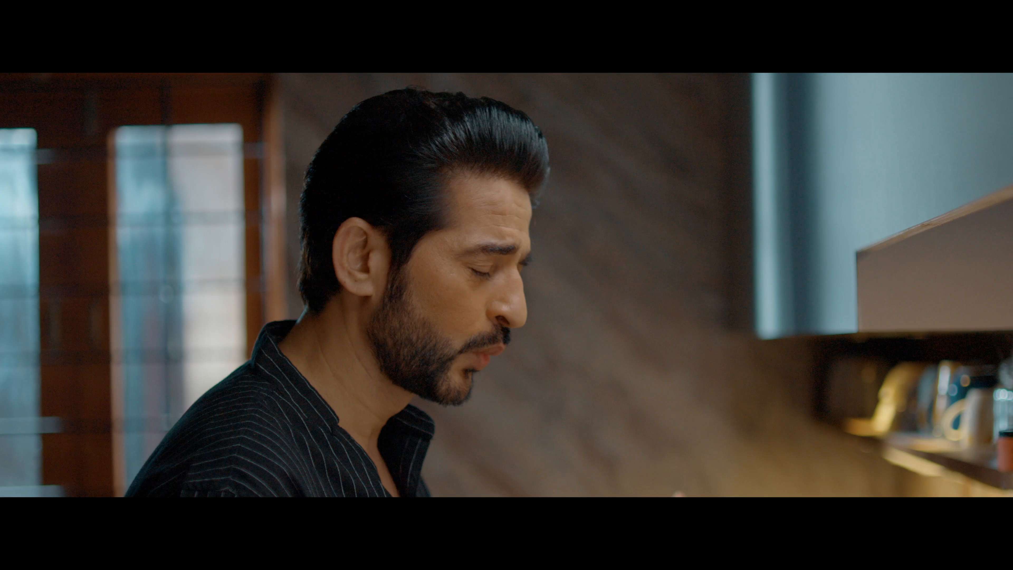 Sanghavi & Sons (2025) Gujarati WEB-DL 480p | 720p | 1080p | 4K Screenshot