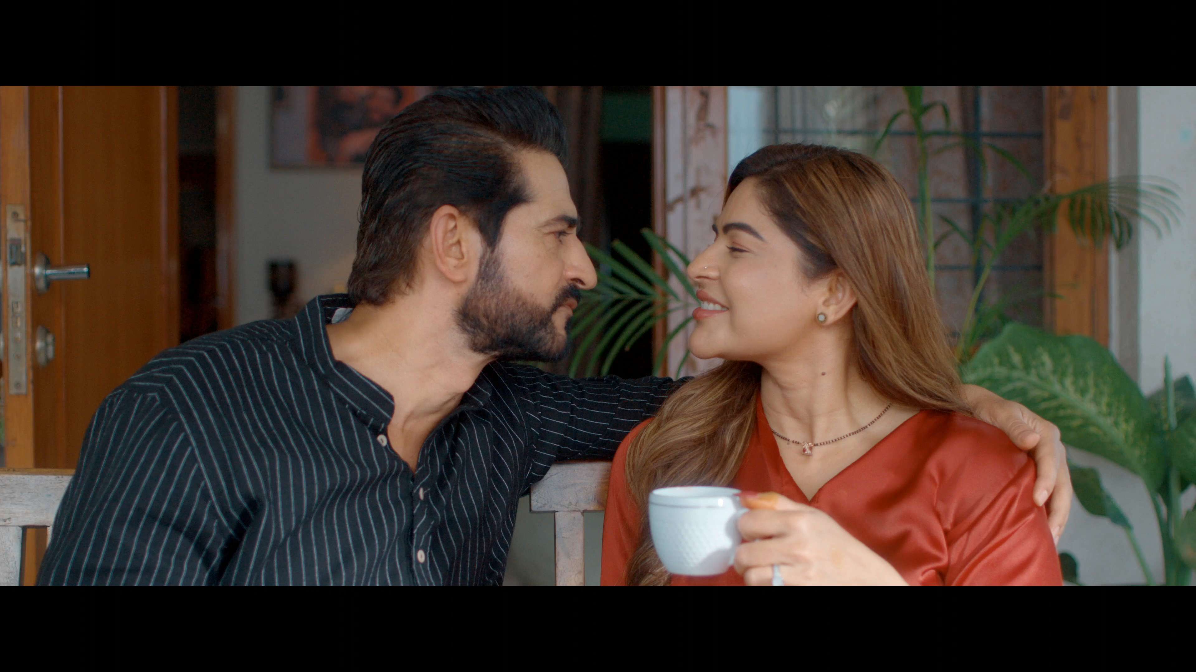 Sanghavi & Sons (2025) Gujarati WEB-DL 480p | 720p | 1080p | 4K Screenshot