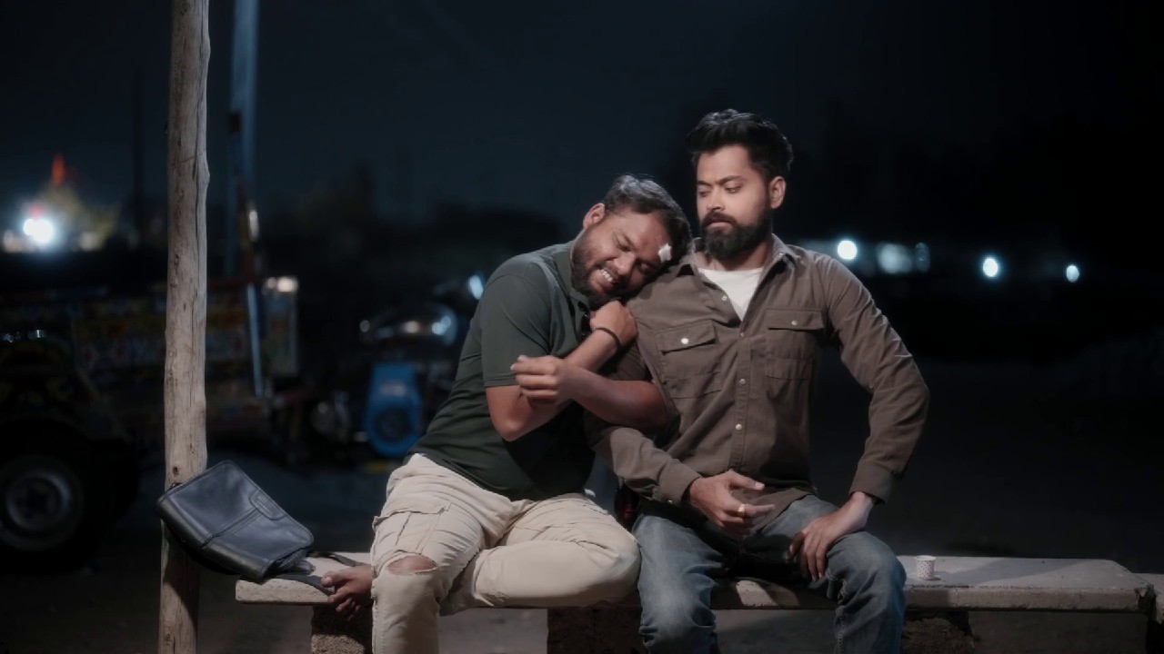 Gadbad Gotalo S01E01 Case is Open 1080p JOJO WEB-DL Gujarati AAC 2.0 x264 CineVood.mkv.0002.jpg